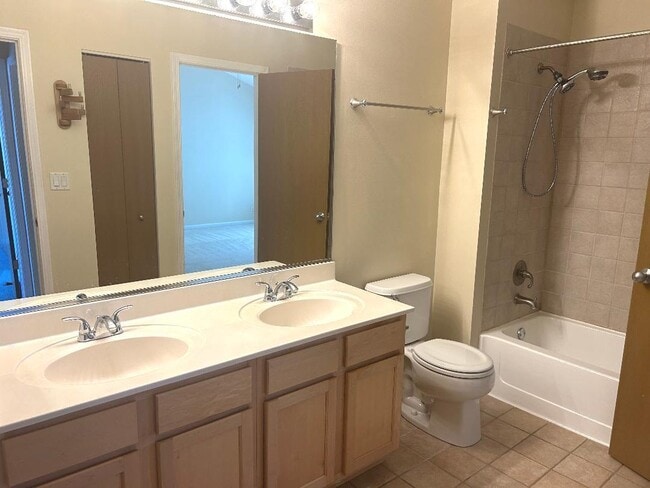 Photo - 3184 Impressions Dr