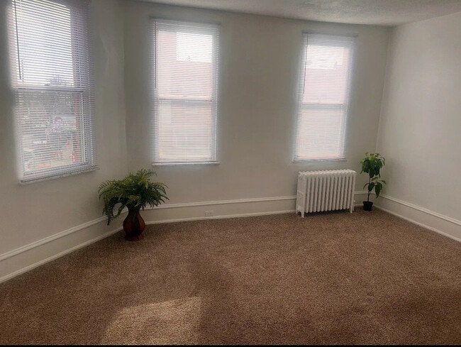 Photo - 1001 Wolf St