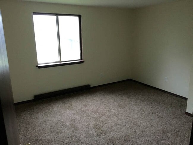 Photo - Mead Meadows Apartments