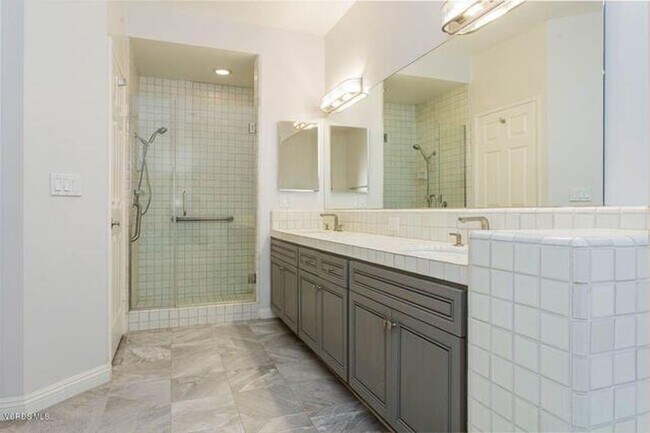 Photo - Marina del Rey Resort Style Living