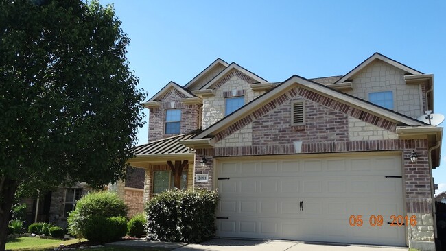 Building Photo - 2681 Calmwater Dr