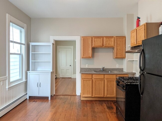 Photo - 16 Park Ave Unit 3