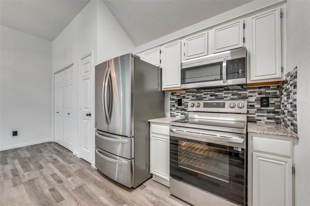 Photo - 2916 S Bend Dr