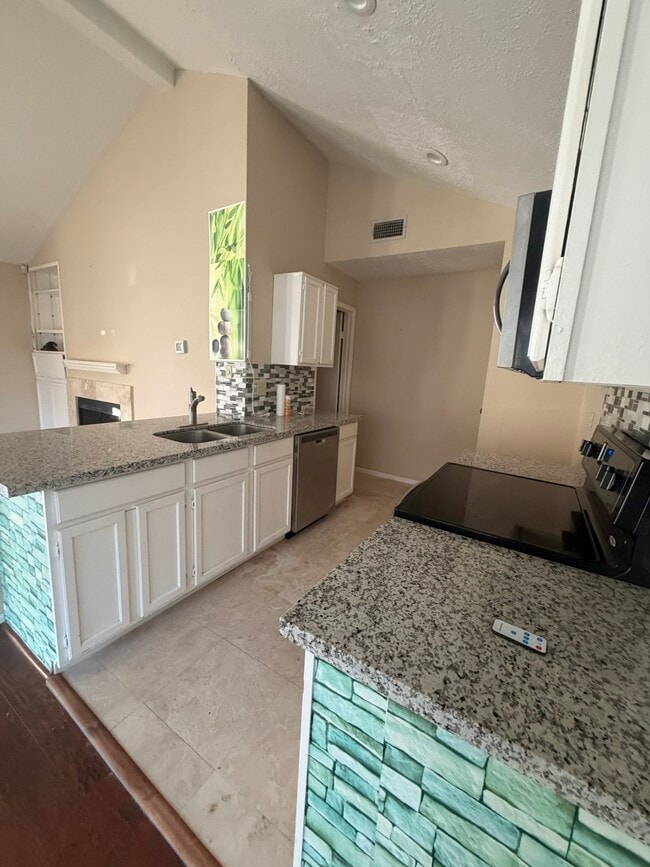Photo - 7219 Caddo Lake Ln