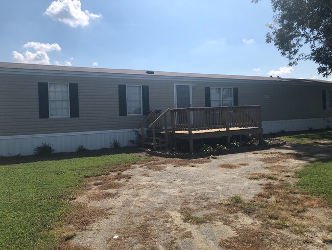 Photo - 2 BR, 2 BA Singlewide in Great Location in Pikeville!