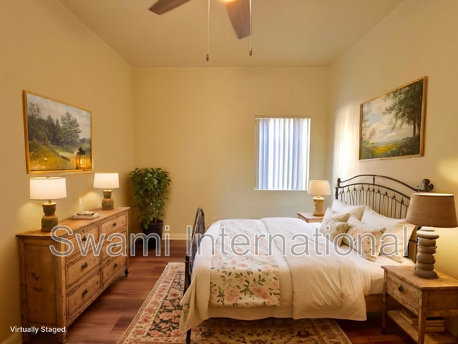 Photo - 2080 Chestnut Ave