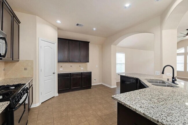 Photo - 16007 David Hill Ln