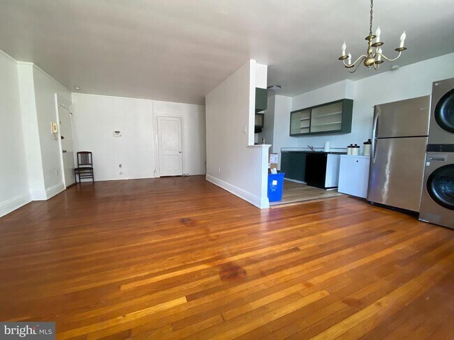 Photo - 4643 Pine St Unit C510