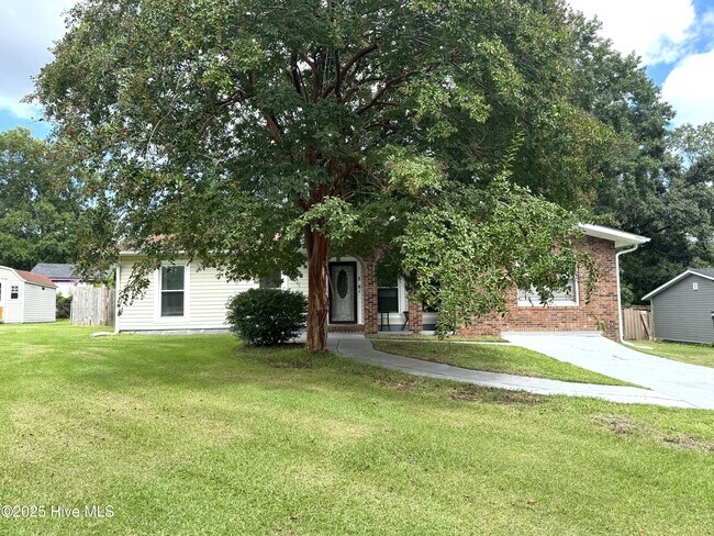 Photo - 6017 E Red Oak Ct House