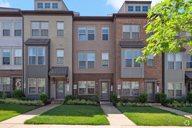 Building Photo - 306 Phoenix Dr Rental