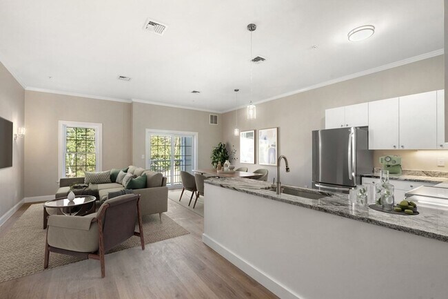 Photo - 244 Main St Unidad 105