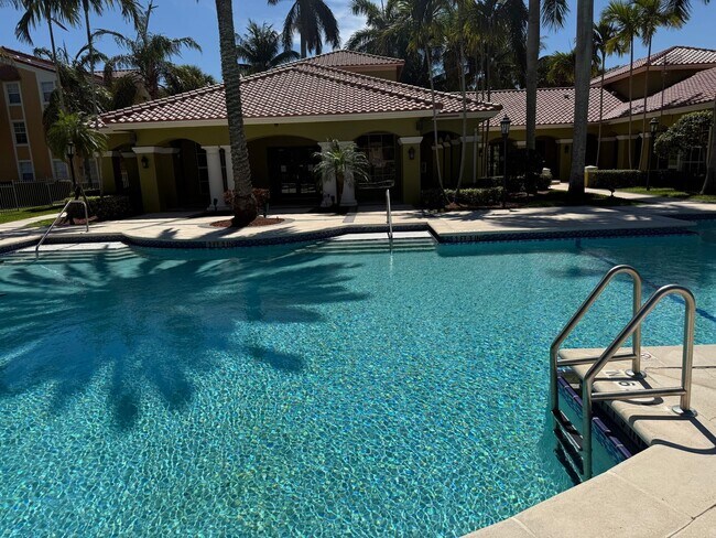 Photo - RESORT STYLE, BEAUTIFUL 2 BEDROOM AND 2 BATHROOMS ON THE TOP FLOOR Unit 304