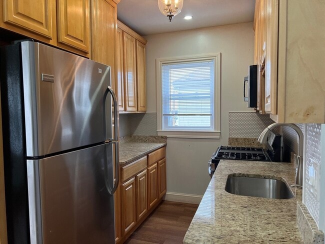 30 May St Unit 2