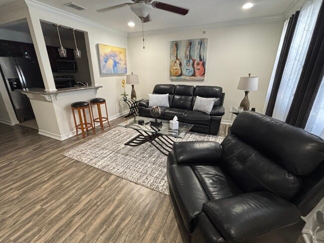 Building Photo - 1282 Beach Blvd Unit 117