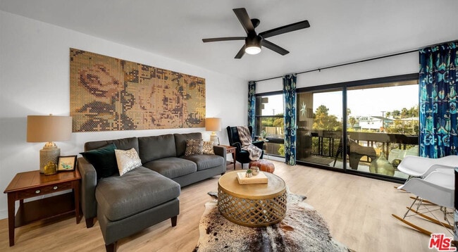 Building Photo - 7742 Redlands St Unit H3025