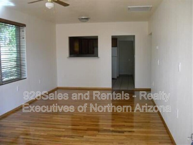 Photo - 806 W Coconino Ave
