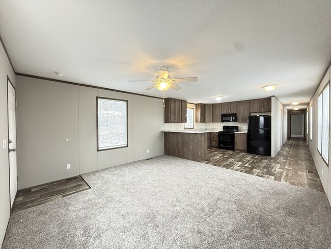 Photo - 10610 State Rte 762