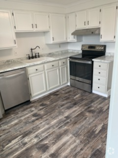 Building Photo - 10 Windward Cir Dr Rental