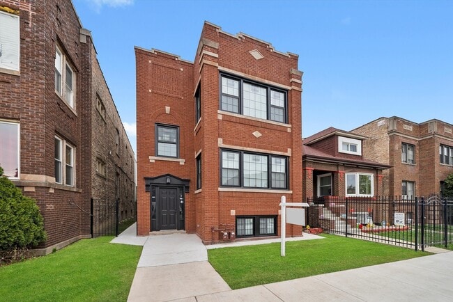 Photo - 1010 S Mason Ave