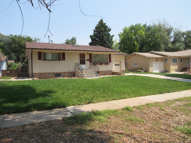 Photo - 615 N 31st St House