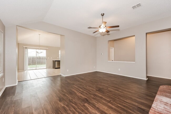 Photo - 4701 Palm Ridge Dr