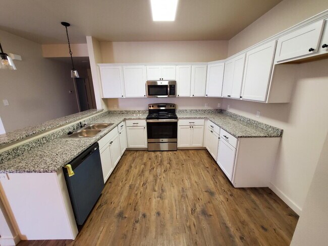 Photo - Cooper Schools/ Southwest Corridor