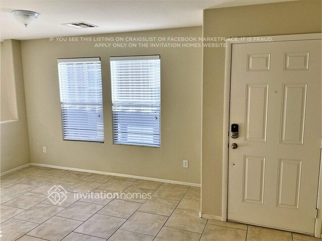 Photo - 9548 Glen Iris St