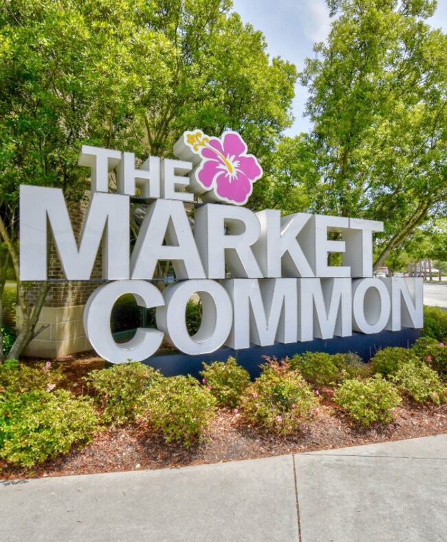 Photo - High Market in Market Common