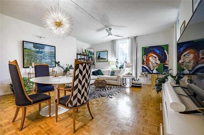 Photo - 130 26th St NW Unidad 701 Rental