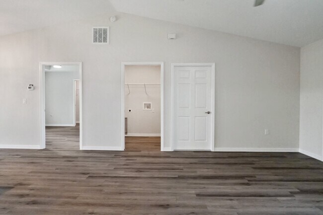 13422 SW 48th Ave