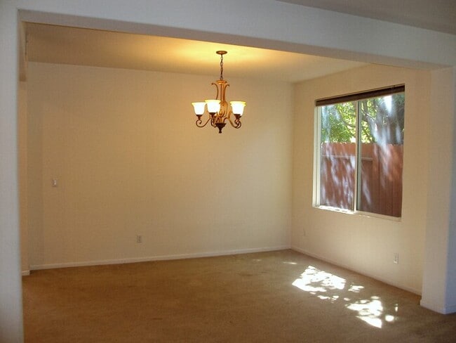 Photo - Spacious 4 Bedroom Home in Desirable Neighborhood