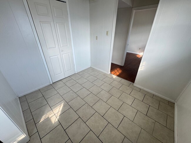 Photo - 940 S 15th St Unit 1