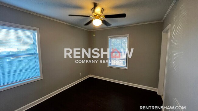 Photo - 3912 Wales Ave