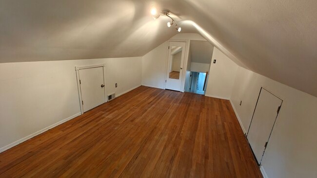 Photo - 325 Princeton Ave