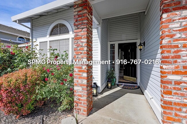 Photo - Beautiful 4BR/3BA Home in Rocklin 3-Car Garage & Low-Maintenance Backyard