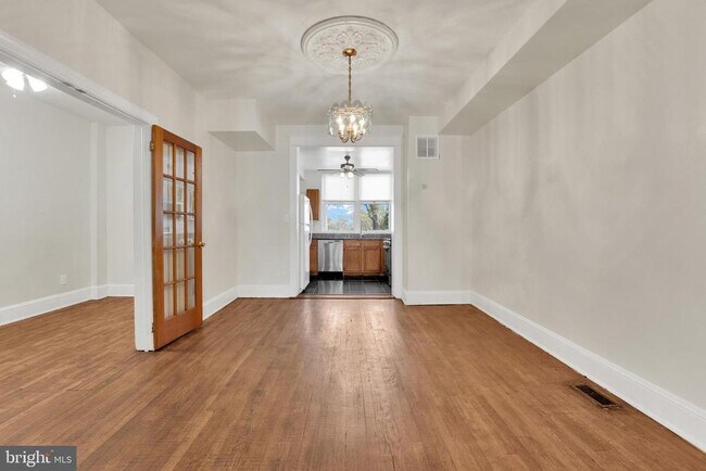 Photo - 5731 9th St NW