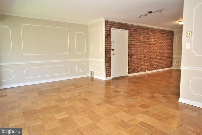 Photo - 6008 Westchester Park Dr Unit 301