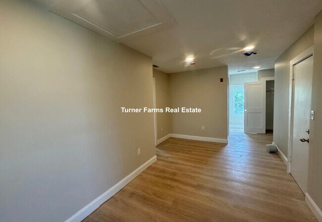 Photo - 75 Washington St Unidad 8