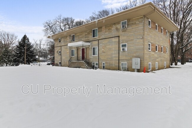 Building Photo - 202 S Lynn St