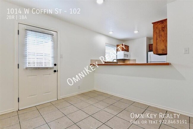 Photo - 1014 W Coffin St Unit 102