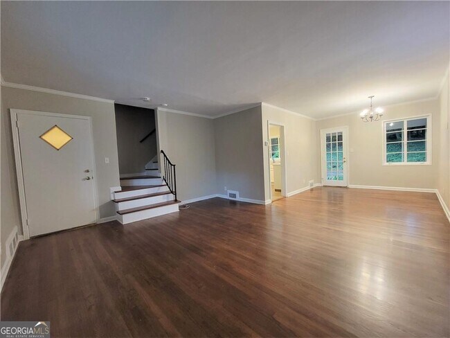 Photo - 1321 Stillwood Dr NE