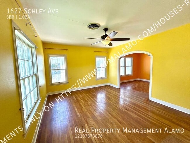 Photo - 1627 Schley Ave