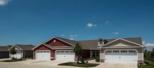 Redwood Washington Township OH - Redwood Washington Township OH Townhomes