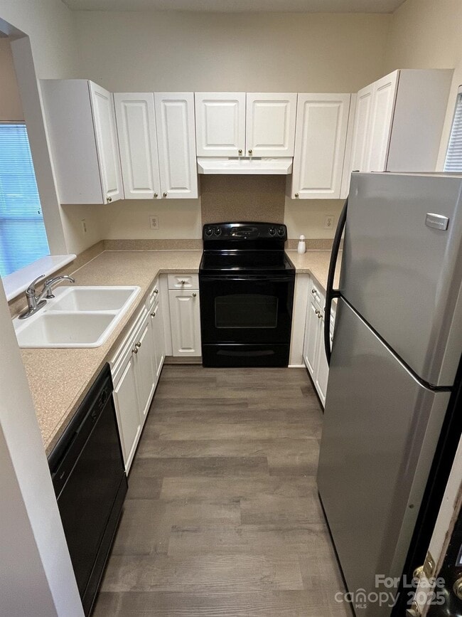 Photo - 6377 Mallard View Ln