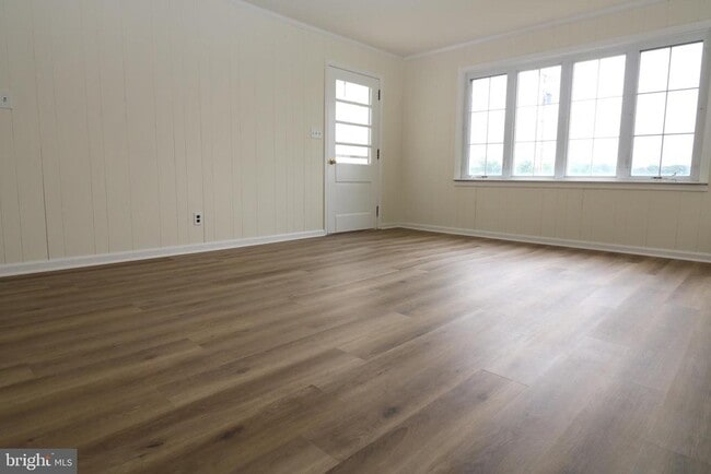 Photo - 111 Williamsville Rd