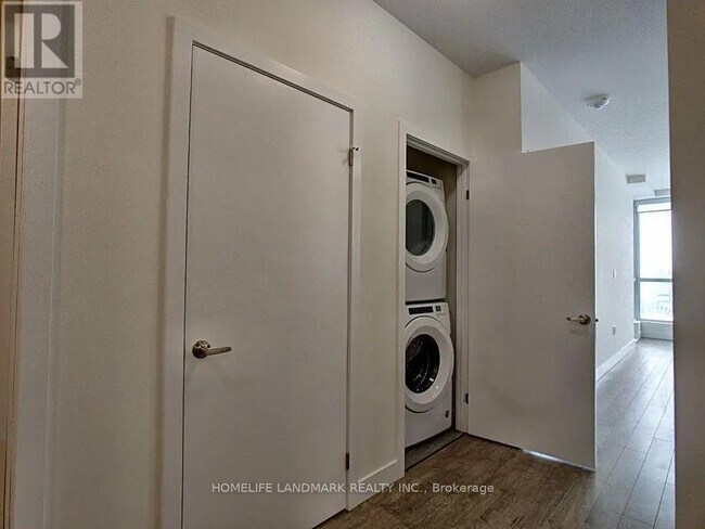 Photo - 100 Garment St Unité 1201