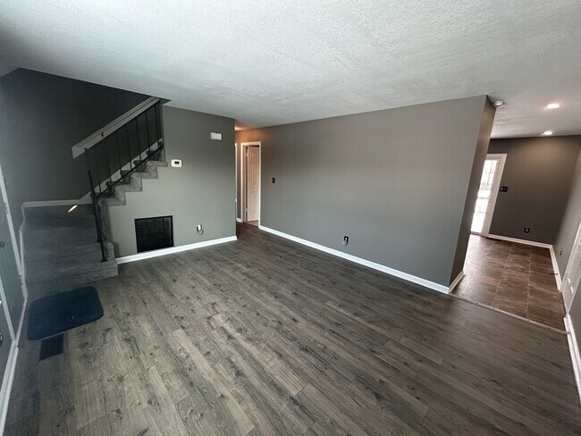 Photo - 3423 Minor Dr