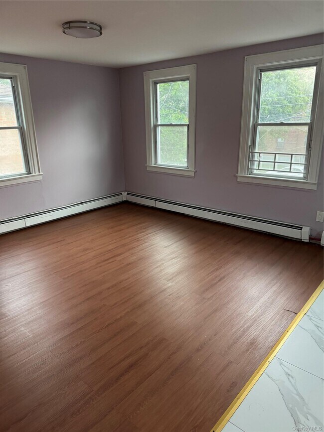 Photo - 90-21 Winchester Blvd Unit apt 2