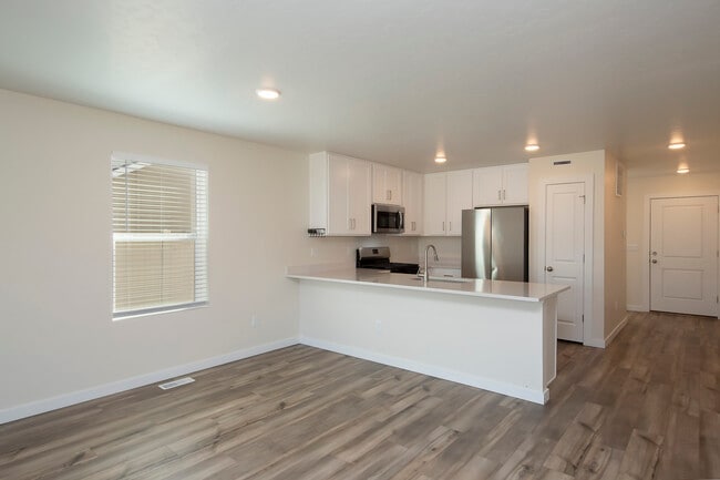 Photo - 11144 Maroon Bells Dr