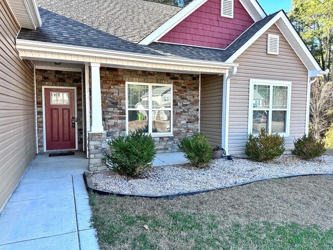 Photo - 413 Belhaven Ct